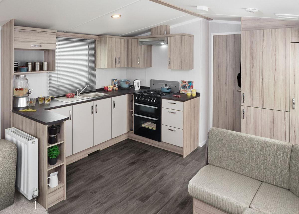 Готель Queensberry Bay Leisure Park Powfoot Екстер'єр фото